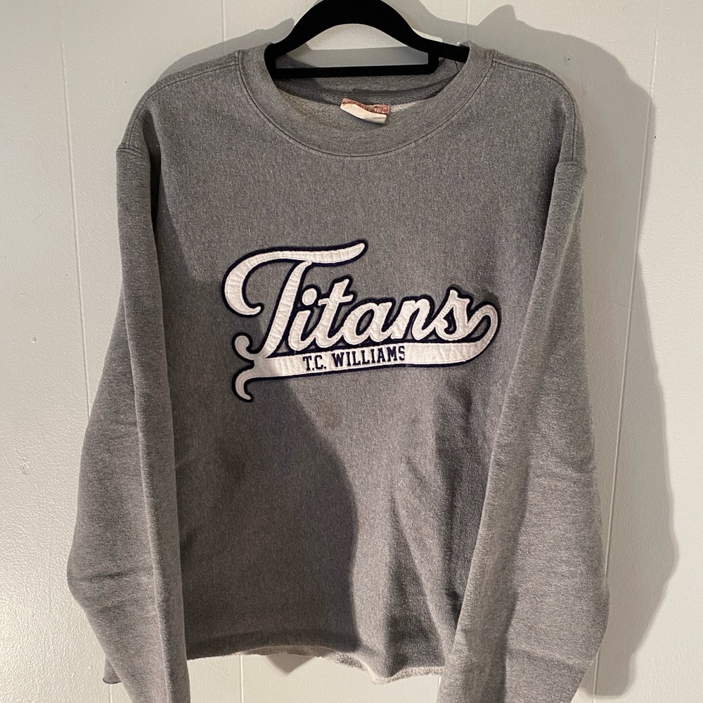 Grey pull over